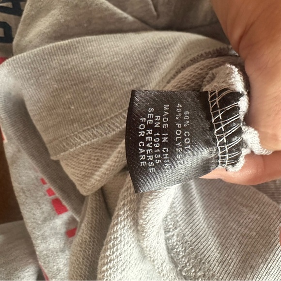 New England Patriots Gray Sweatshirt size small - Picture 4 of 4